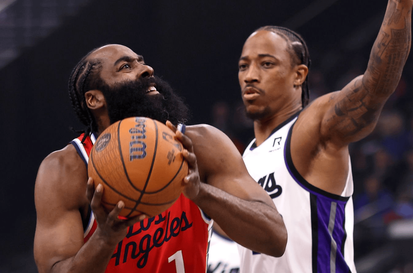 西亚卡姆巅峰对决，哈登与80激战FPX分钟，败北胜负难料！